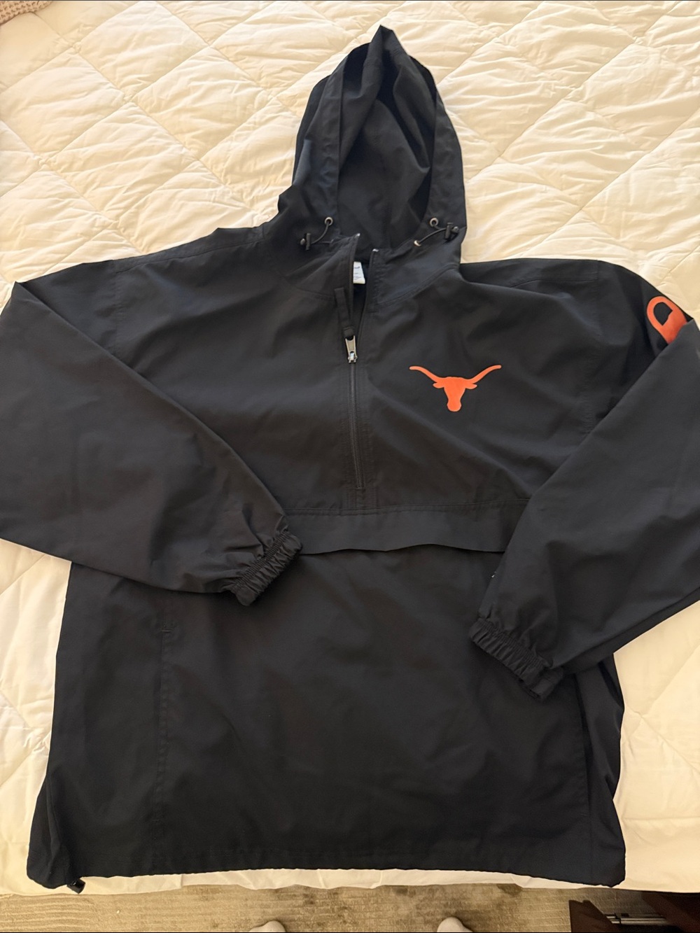 Champion Black Hooded Pullover Windbreaker w Orange Longhorn Motif - worn 4 time